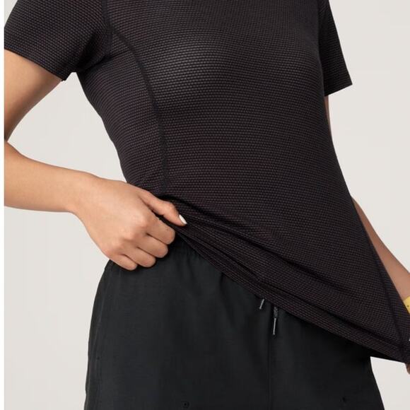 Allbirds Women's Natural Run Tee natural black size small - Picture 4 of 11